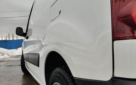 Peugeot Partner II рестайлинг 2, 2012 год, 954 000 рублей, 14 фотография