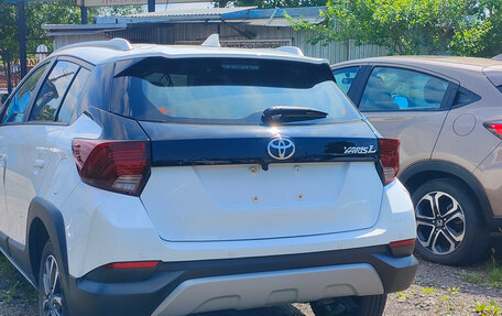 Toyota Yaris Cross, 2022 год, 2 060 000 рублей, 5 фотография
