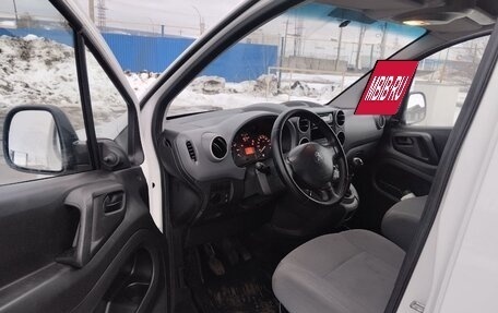 Peugeot Partner II рестайлинг 2, 2012 год, 954 000 рублей, 20 фотография