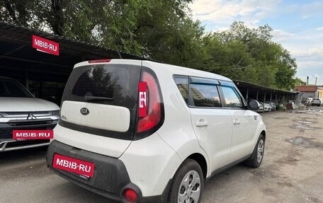 KIA Soul II рестайлинг, 2016 год, 1 355 000 рублей, 3 фотография