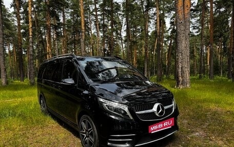 Mercedes-Benz V-Класс, 2020 год, 5 990 000 рублей, 7 фотография