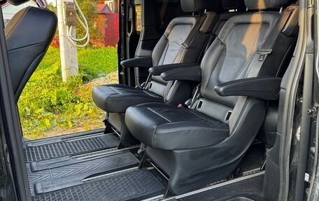Mercedes-Benz V-Класс, 2020 год, 5 990 000 рублей, 17 фотография