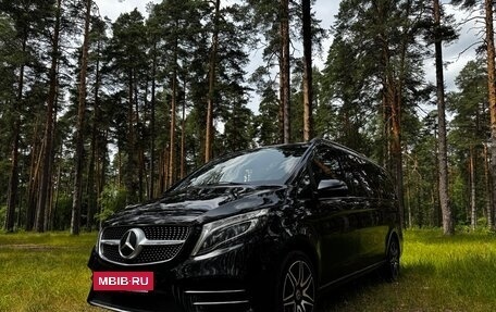 Mercedes-Benz V-Класс, 2020 год, 5 990 000 рублей, 9 фотография