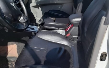 Mitsubishi Pajero Sport II рестайлинг, 2013 год, 2 300 000 рублей, 5 фотография