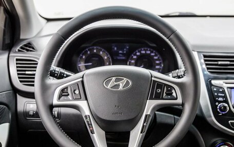 Hyundai Solaris II рестайлинг, 2012 год, 898 000 рублей, 16 фотография