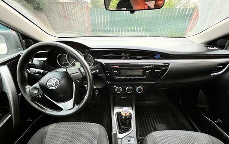 Toyota Corolla, 2013 год, 950 000 рублей, 11 фотография