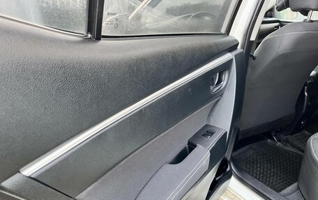 Toyota Corolla, 2013 год, 950 000 рублей, 17 фотография