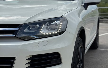 Volkswagen Touareg III, 2011 год, 1 890 000 рублей, 3 фотография