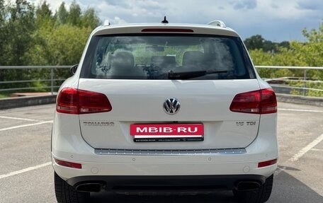 Volkswagen Touareg III, 2011 год, 1 890 000 рублей, 9 фотография