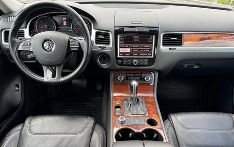 Volkswagen Touareg III, 2011 год, 1 890 000 рублей, 23 фотография