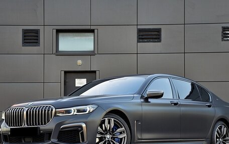 BMW 7 серия, 2021 год, 11 000 000 рублей, 3 фотография