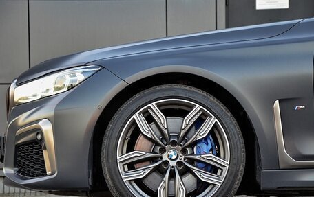 BMW 7 серия, 2021 год, 11 000 000 рублей, 19 фотография