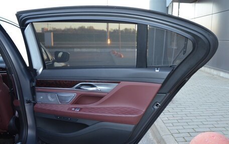 BMW 7 серия, 2021 год, 11 000 000 рублей, 30 фотография