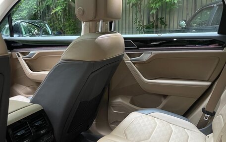 Volkswagen Touareg III, 2019 год, 5 765 000 рублей, 8 фотография