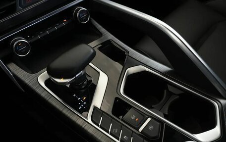 Geely Tugella FY11, 2023 год, 2 815 000 рублей, 8 фотография