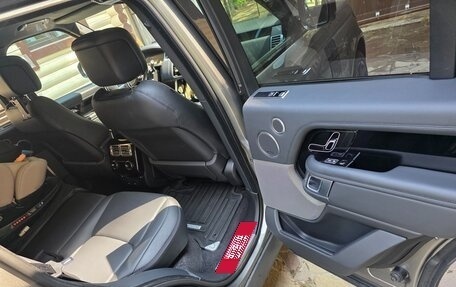 Land Rover Range Rover IV рестайлинг, 2018 год, 6 290 000 рублей, 15 фотография