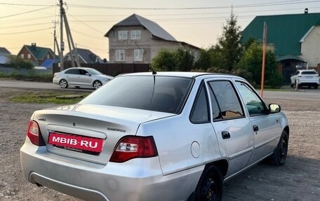 Daewoo Nexia I рестайлинг, 2011 год, 220 000 рублей, 2 фотография