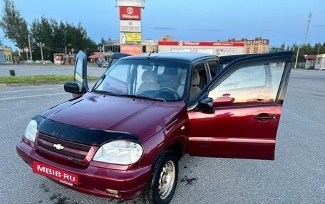 Chevrolet Niva I рестайлинг, 2004 год, 235 000 рублей, 12 фотография