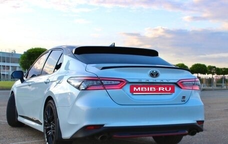 Toyota Camry, 2021 год, 3 700 000 рублей, 3 фотография