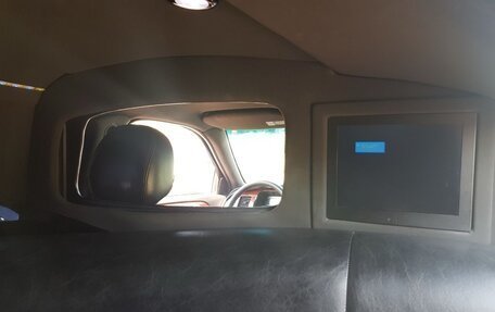 Lincoln Town Car III рестайлинг, 2004 год, 590 000 рублей, 18 фотография