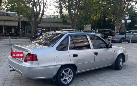 Daewoo Nexia I рестайлинг, 2010 год, 205 000 рублей, 3 фотография