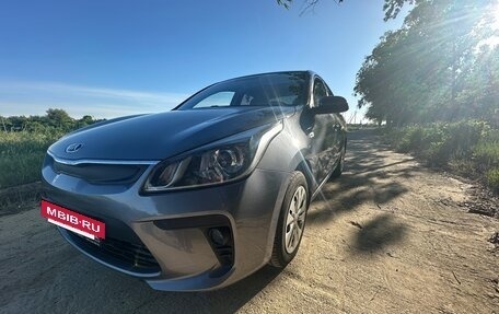 KIA Rio IV, 2017 год, 850 000 рублей, 2 фотография