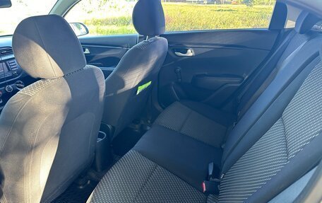 KIA Rio IV, 2017 год, 850 000 рублей, 8 фотография