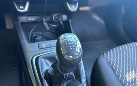 KIA Rio IV, 2017 год, 850 000 рублей, 15 фотография