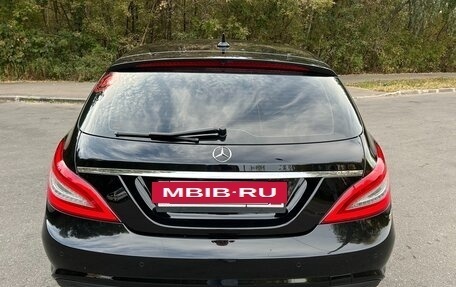 Mercedes-Benz CLS, 2013 год, 2 990 000 рублей, 15 фотография