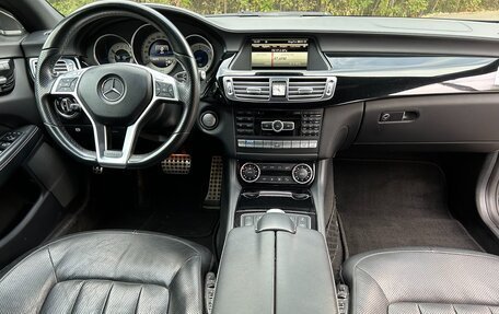 Mercedes-Benz CLS, 2013 год, 2 990 000 рублей, 32 фотография