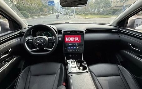 Hyundai Tucson III, 2021 год, 2 354 000 рублей, 4 фотография