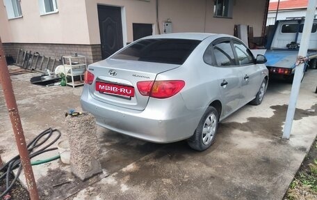 Hyundai Elantra IV, 2010 год, 300 000 рублей, 3 фотография