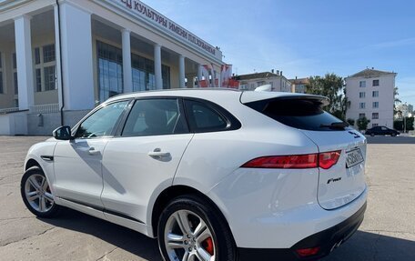 Jaguar F-Pace, 2016 год, 2 150 000 рублей, 5 фотография