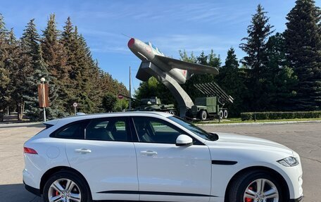Jaguar F-Pace, 2016 год, 2 150 000 рублей, 2 фотография