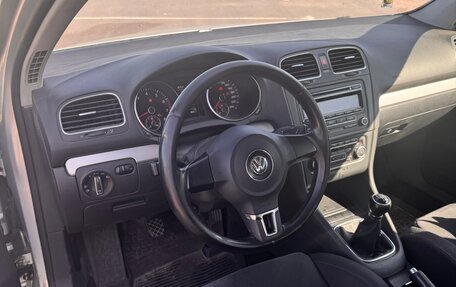 Volkswagen Golf VI, 2010 год, 650 000 рублей, 4 фотография
