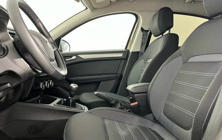 Renault Arkana I, 2019 год, 1 750 000 рублей, 16 фотография