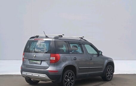 Skoda Yeti I рестайлинг, 2017 год, 1 575 000 рублей, 5 фотография