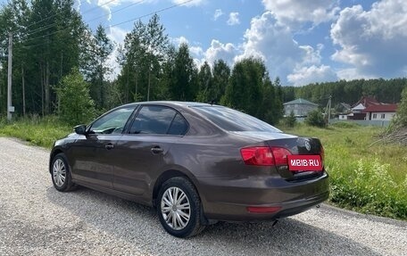 Volkswagen Jetta VI, 2013 год, 1 200 000 рублей, 3 фотография