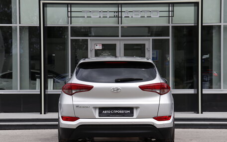 Hyundai Tucson III, 2016 год, 1 567 000 рублей, 6 фотография