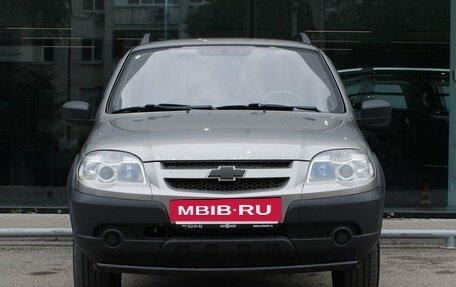Chevrolet Niva I рестайлинг, 2017 год, 760 000 рублей, 2 фотография