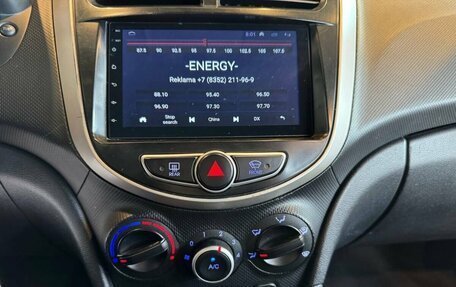 Hyundai Solaris II рестайлинг, 2012 год, 815 000 рублей, 13 фотография
