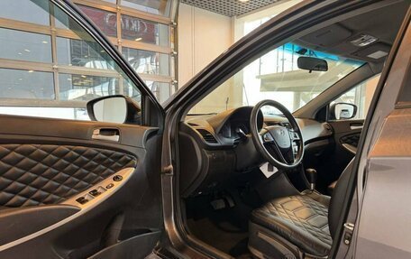 Hyundai Solaris II рестайлинг, 2012 год, 815 000 рублей, 21 фотография