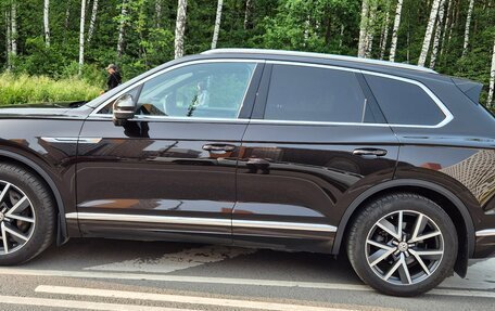 Volkswagen Touareg III, 2020 год, 5 450 000 рублей, 4 фотография