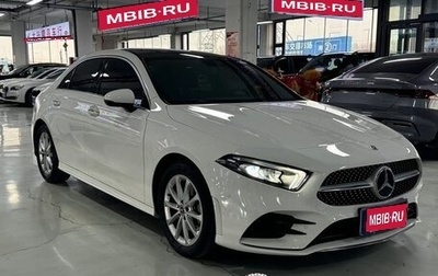 Mercedes-Benz A-Класс, 2021 год, 2 100 000 рублей, 1 фотография