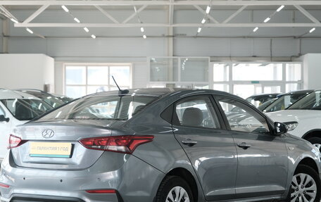 Hyundai Solaris II рестайлинг, 2018 год, 869 000 рублей, 6 фотография