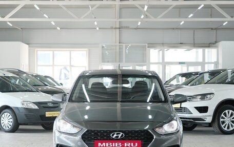 Hyundai Solaris II рестайлинг, 2018 год, 869 000 рублей, 2 фотография
