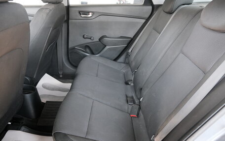 Hyundai Solaris II рестайлинг, 2018 год, 869 000 рублей, 21 фотография