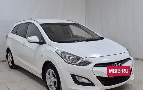 Hyundai i30 II рестайлинг, 2013 год, 870 000 рублей, 3 фотография