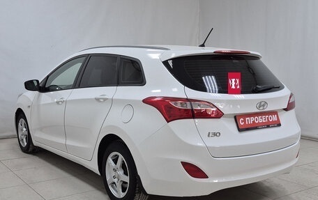 Hyundai i30 II рестайлинг, 2013 год, 870 000 рублей, 6 фотография