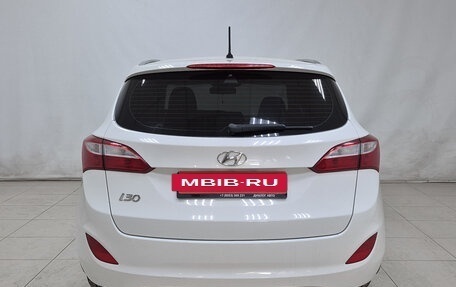 Hyundai i30 II рестайлинг, 2013 год, 870 000 рублей, 5 фотография
